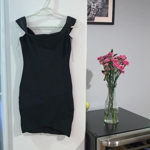 Black off shoulder sexy dress